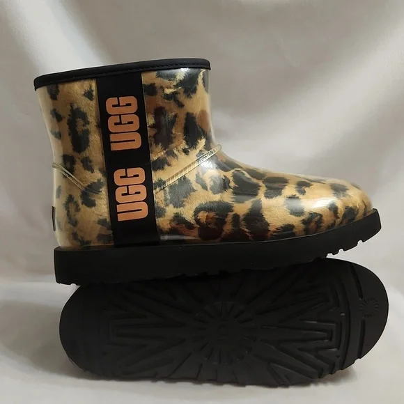 UGG Classic Clear Mini Panther Boots (W Size 7) - Picture 5 of 14